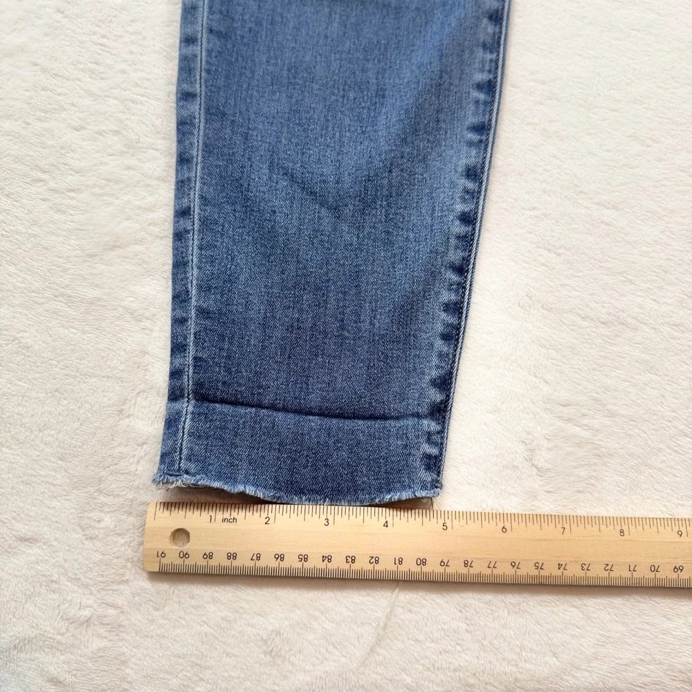 H&M Distressed Skinny Jeans Womens 8 Blue Good‎ Raw Hem Ripped Denim